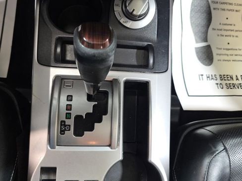 Used 2016 Toyota 4Runner Limited image 32