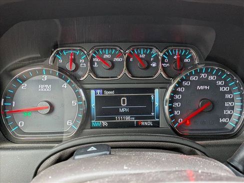 Used 2018 Chevrolet Tahoe LT w/ Luxury Package image 10