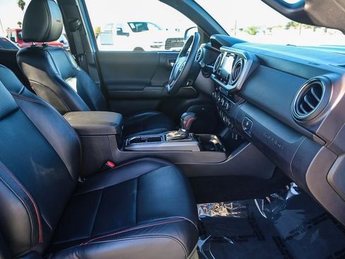 Used 2019 Toyota Tacoma TRD Pro image 19