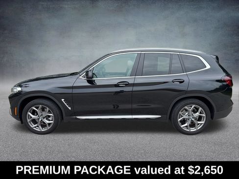 Used 2023 BMW X3 xDrive30i w/ Premium Package AWD/4WD image 3