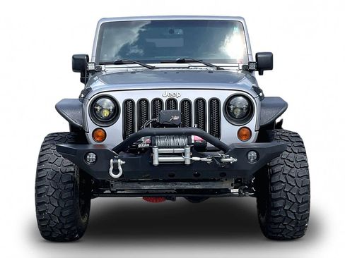 Used 2013 Jeep Wrangler Rubicon w/ PWR Convenience Group AWD/4WD image 3