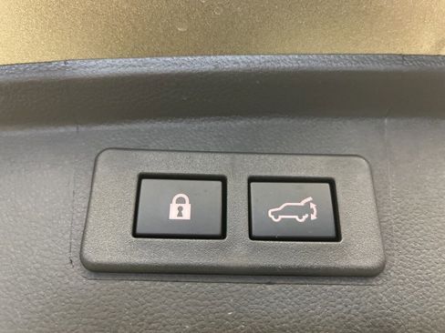 Certified 2025 Subaru Outback Premium w/ Popular Package #1A image 31