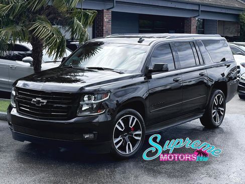 Used 2019 Chevrolet Suburban Premier AWD/4WD image 1