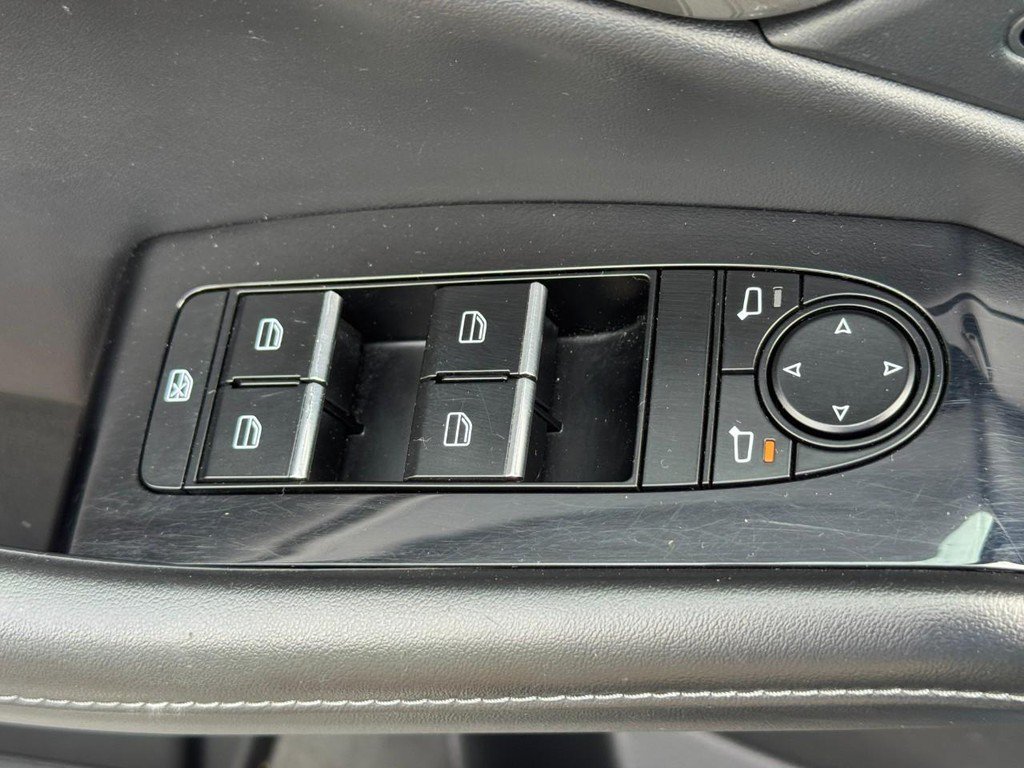 Used 2024 MAZDA CX-30 AWD 2.5 S w/ Select Sport Pkg image 21