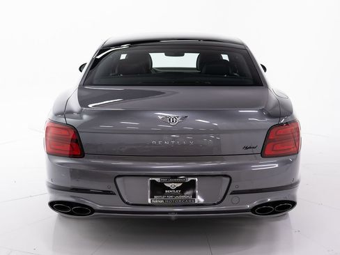 Certified 2023 Bentley Flying Spur Plug-In Hybrid AWD/4WD image 4