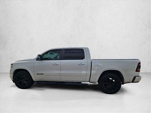 Used 2020 RAM 1500 Laramie RWD image 7
