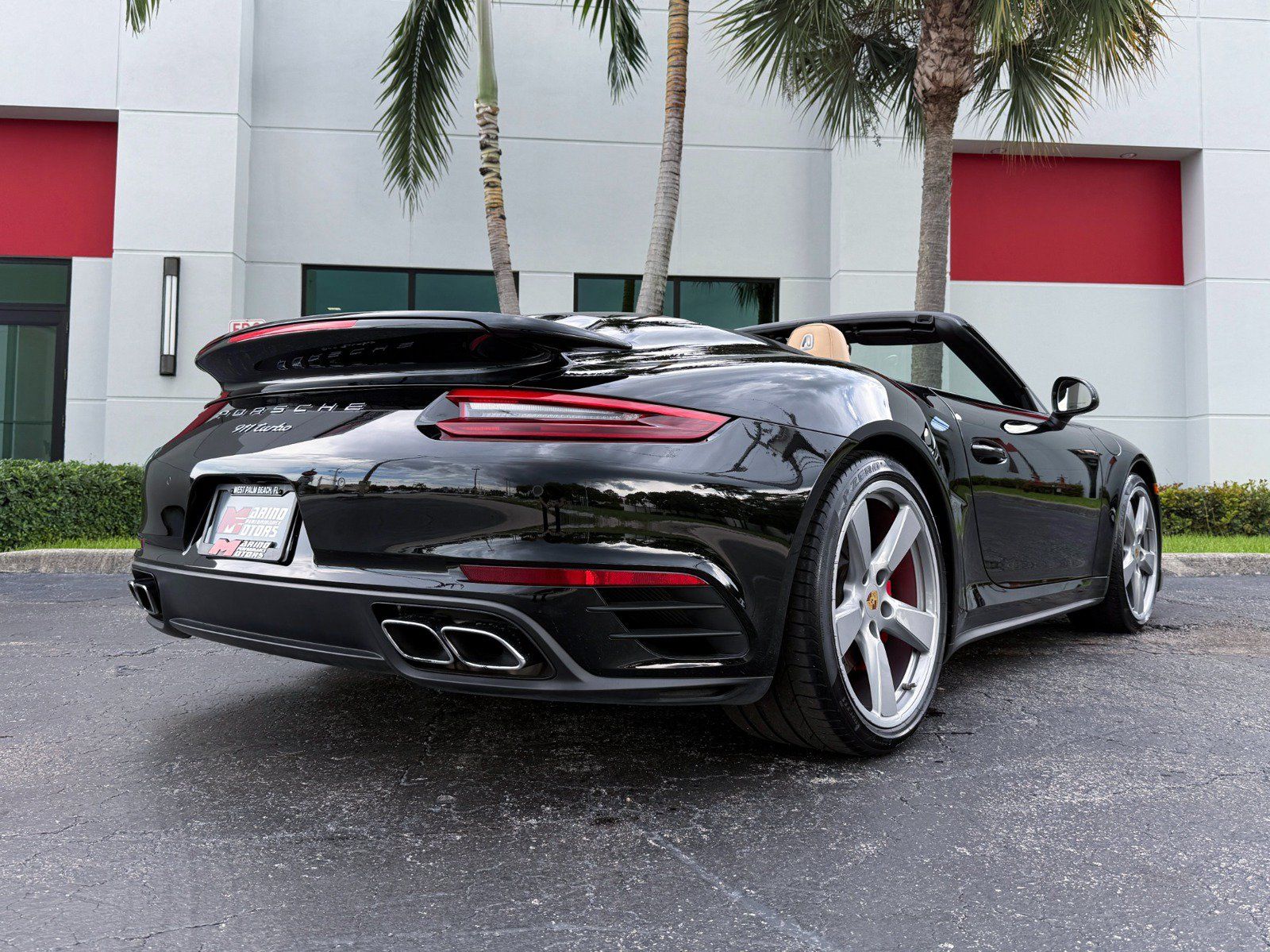 Used 2019 Porsche 911 4 Cabriolet AWD/4WD image 19