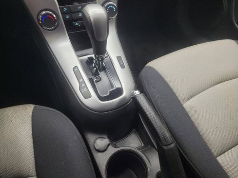 Used 2016 Chevrolet Cruze LS FWD image 26