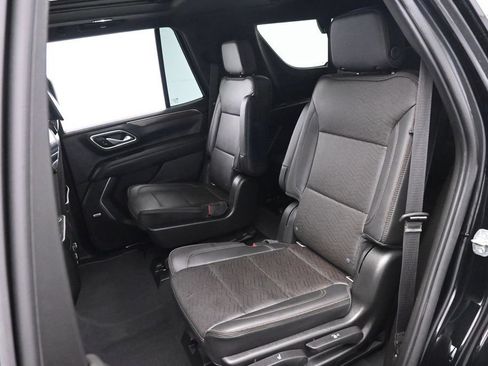 Used 2021 Chevrolet Tahoe High Country w/ Premium Package AWD/4WD image 19