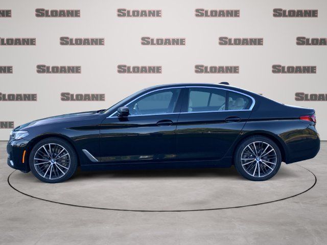 Used 2023 BMW 530i xDrive w/ Premium Package AWD/4WD image 2