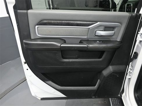 Used 2022 RAM 3500 Big Horn w/ Level A Equipment Group image 14