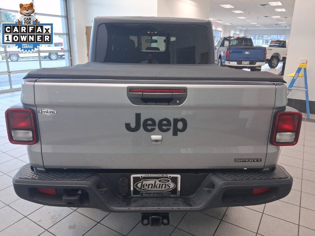 Used 2020 Jeep Gladiator Sport w/ Quick Order Package 24S AWD/4WD image 17