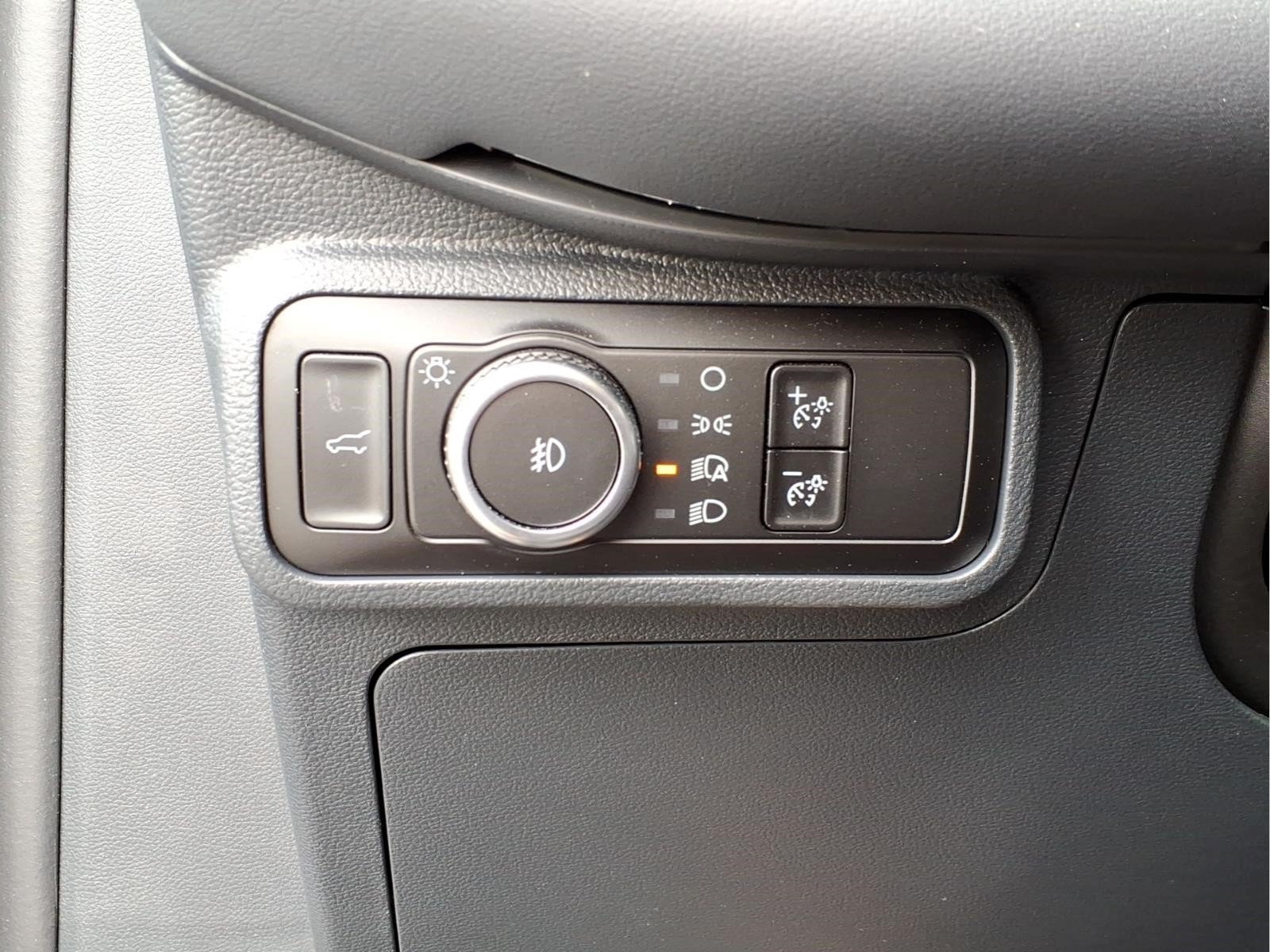 Used 2025 Ford Explorer ST w/ Sun And Sound Package AWD/4WD image 20