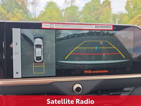 Certified 2025 Toyota Crown Platinum image 30