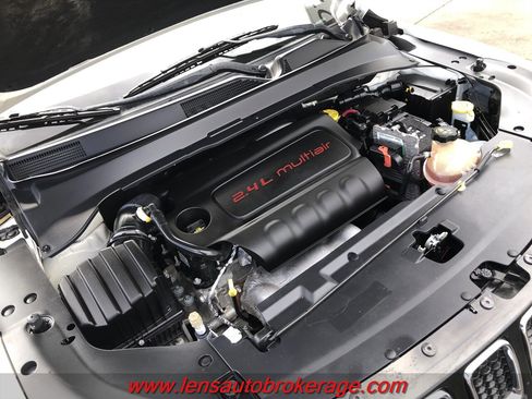 Used 2018 Jeep Compass Sport image 24