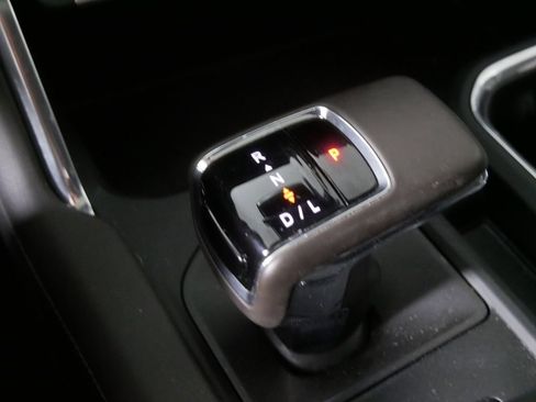 Used 2024 GMC Sierra 1500 Denali AWD/4WD image 28