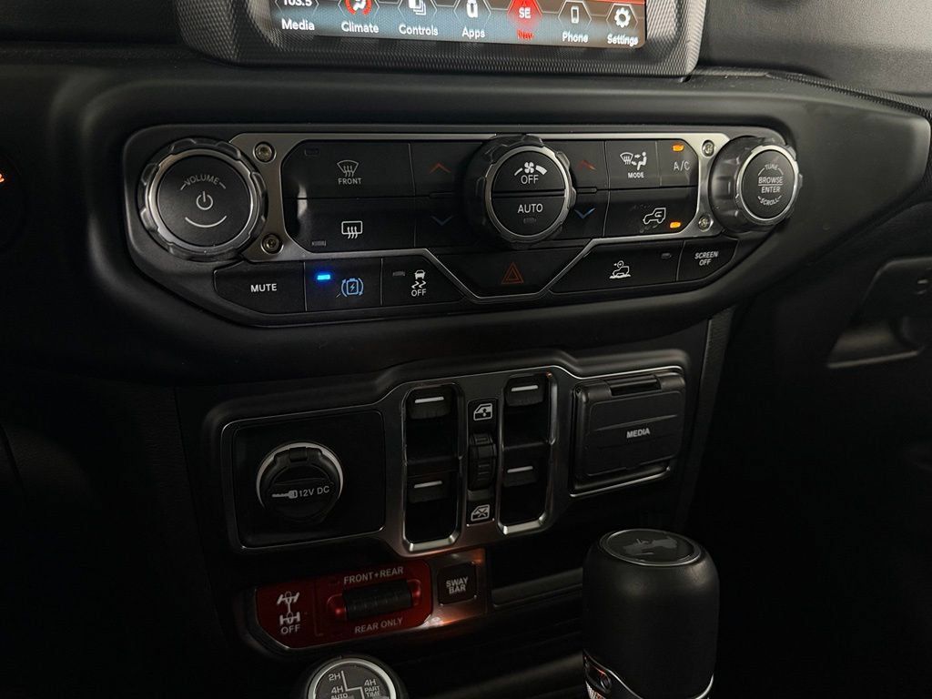 Used 2023 Jeep Wrangler Unlimited Rubicon 4xe AWD/4WD image 14