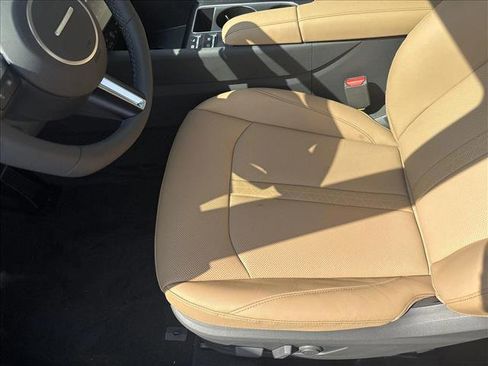 New 2025 Hyundai Sonata Limited image 4