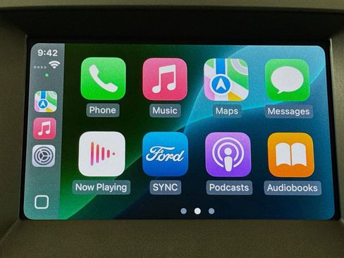 Used 2020 Ford Edge SEL image 12