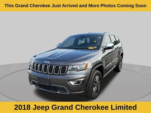 Used 2018 Jeep Grand Cherokee Limited AWD/4WD image 2