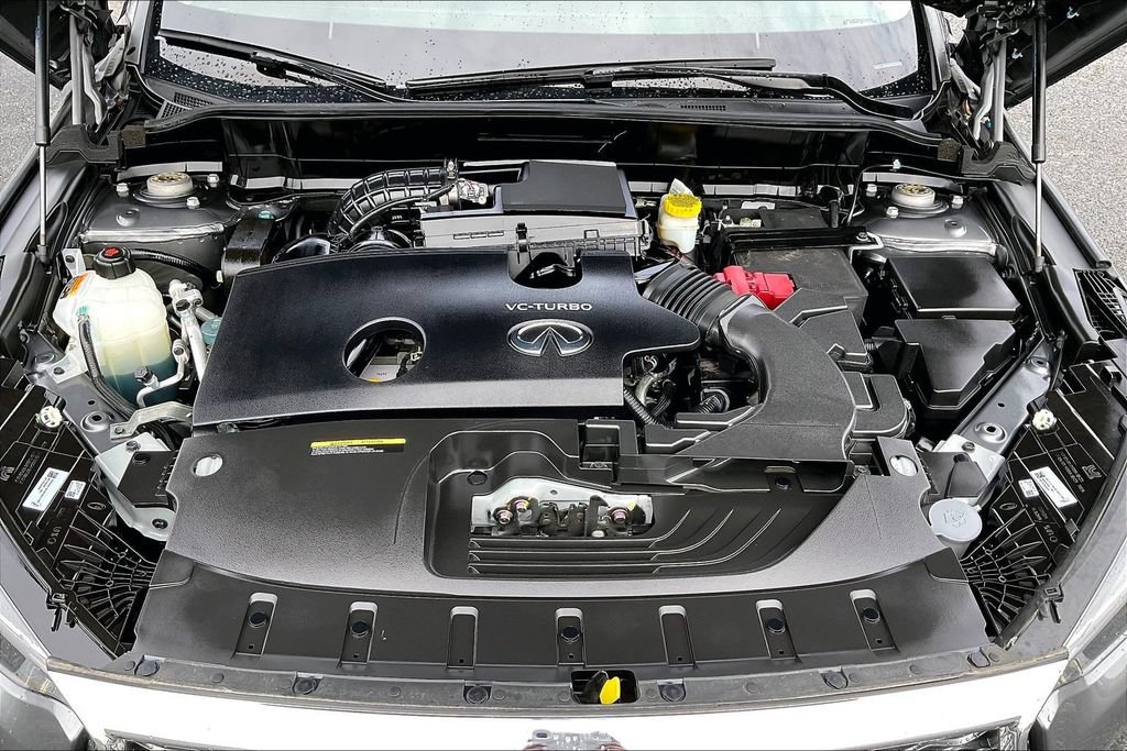 Used 2023 INFINITI QX50 Pure AWD/4WD image 32