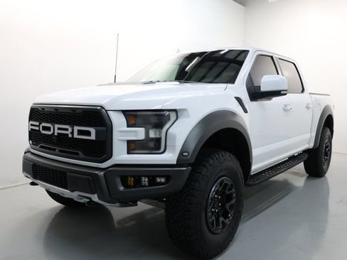 Used 2020 Ford F150 Raptor w/ Equipment Group 802A Luxury AWD/4WD image 56