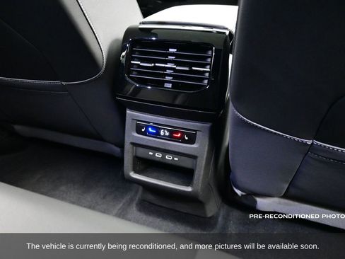 Used 2023 Volkswagen ID.4 Pro S Plus image 30