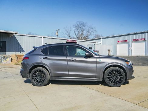 Used 2018 Alfa Romeo Stelvio Quadrifoglio w/ Driver Assist Dynamic Package image 3