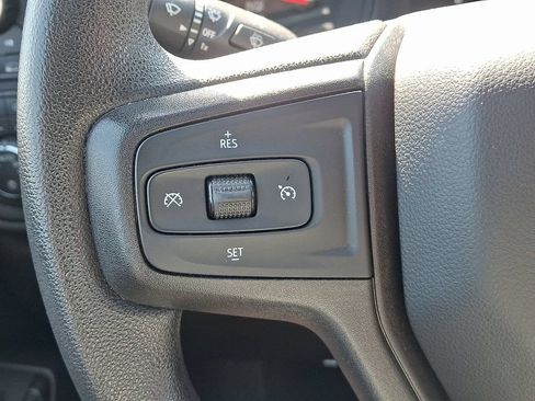 Used 2021 Chevrolet Silverado 1500 Custom AWD/4WD image 21