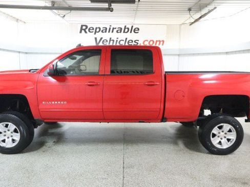 Used 2017 Chevrolet Silverado 1500 LT AWD/4WD image 1
