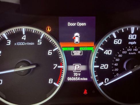 Used 2018 Acura RDX AWD w/ Advance Package image 24