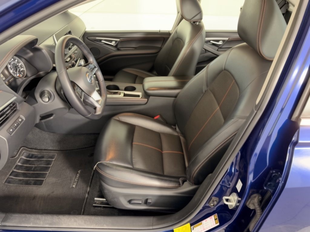 Used 2020 Nissan Altima 2.5 SR FWD image 5