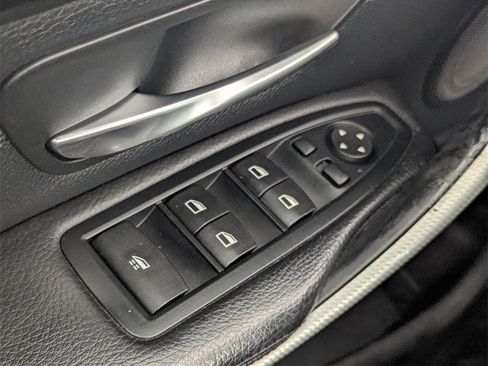 Used 2014 BMW 435i Convertible image 15