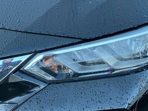 Used 2023 Nissan Sentra S image 10