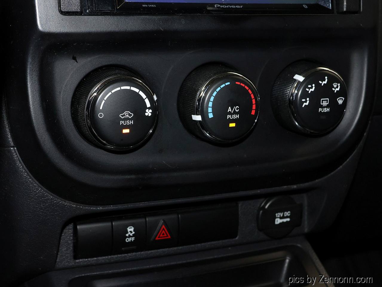 Used 2017 Jeep Patriot Sport FWD image 13