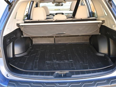 Used 2020 Subaru Forester Premium image 19