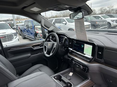 Used 2025 Chevrolet Silverado 2500 LT w/ All Star Edition image 10