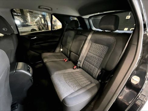 Used 2022 Chevrolet Equinox LT AWD/4WD image 15
