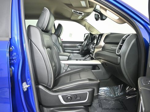 Used 2019 RAM 1500 Laramie image 14