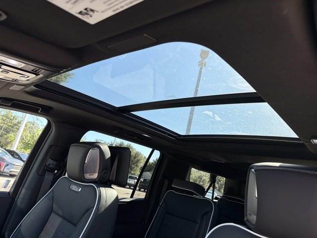 Used 2026 GMC Yukon XL AT4 Ultimate w/ LPO, Floor Liner Package AWD/4WD image 35