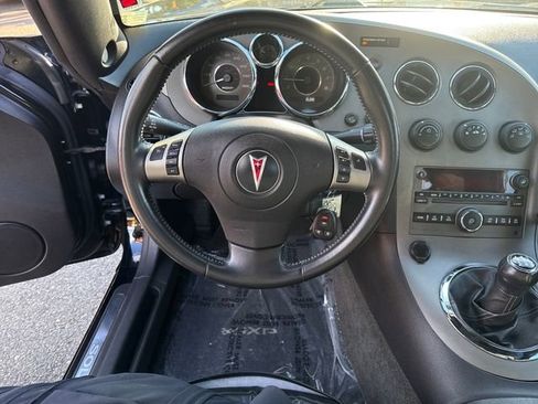 Used 2007 Pontiac Solstice GXP w/ Premium Package image 17