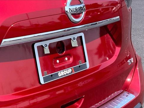 Used 2018 Nissan Rogue SV FWD image 31