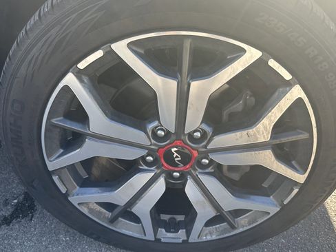 Used 2022 Kia Seltos SX w/ Sunroof Package image 15