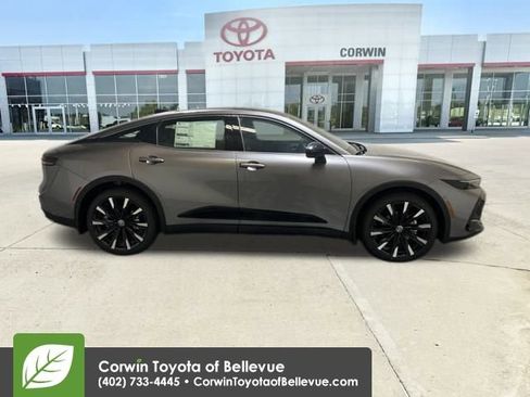 New 2026 Toyota Crown Platinum image 6