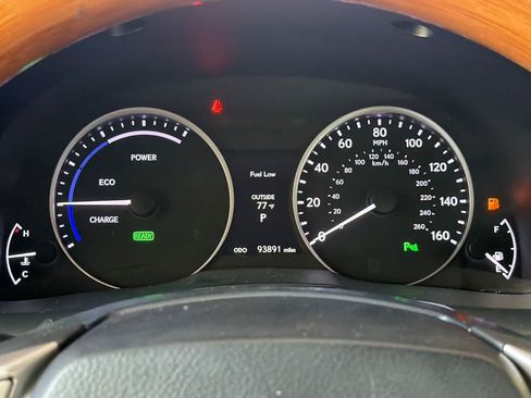 Used 2015 Lexus ES 300h w/ Navigation System Package FWD image 28