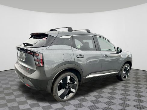 New 2026 Nissan Kicks SR image 7