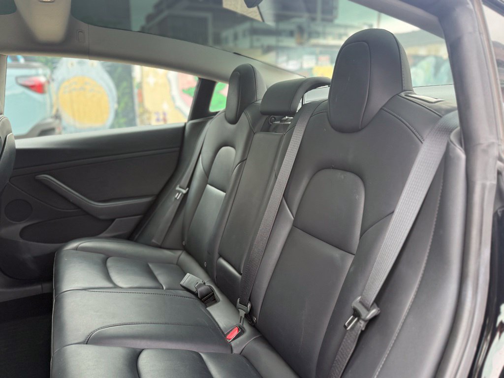 Used 2023 Tesla Model 3 Standard Range RWD image 14