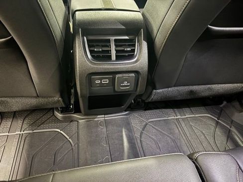 Used 2024 Chevrolet Blazer Premier w/ Driver Confidence II Package AWD/4WD image 13