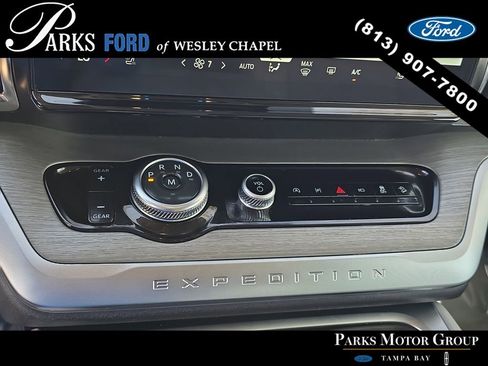 Certified 2025 Ford Expedition Platinum w/ Driver's Package image 26