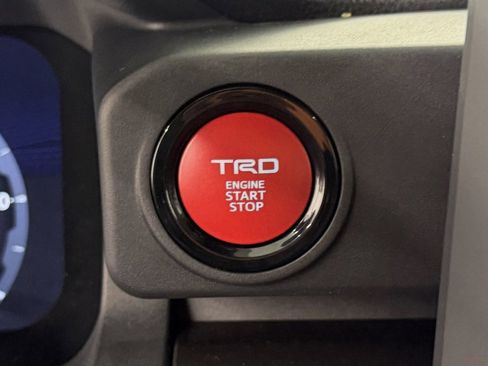 New 2025 Toyota Tacoma TRD Off-Road image 19